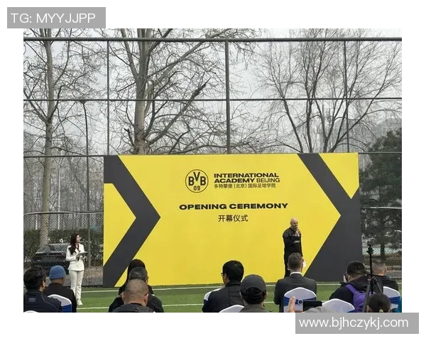 足球教练如何培养未来球星打造青训体系提升足球人才发展潜力